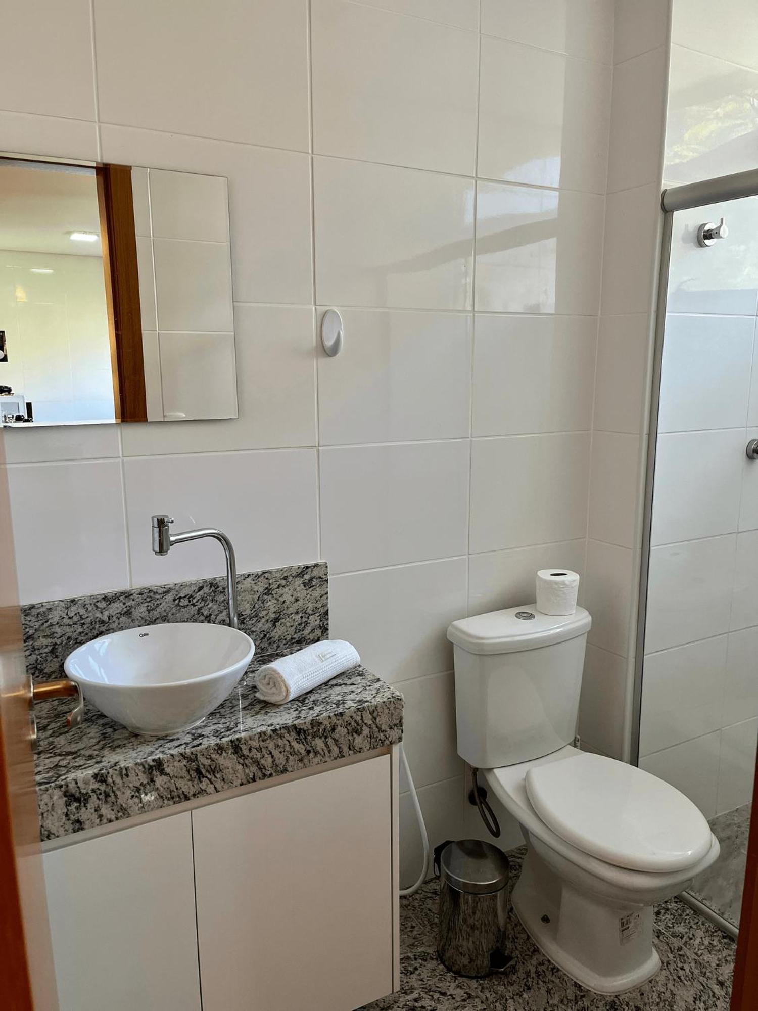 Lk Lourdes Apartment เบโลโอรีซอนชี ภายนอก รูปภาพ